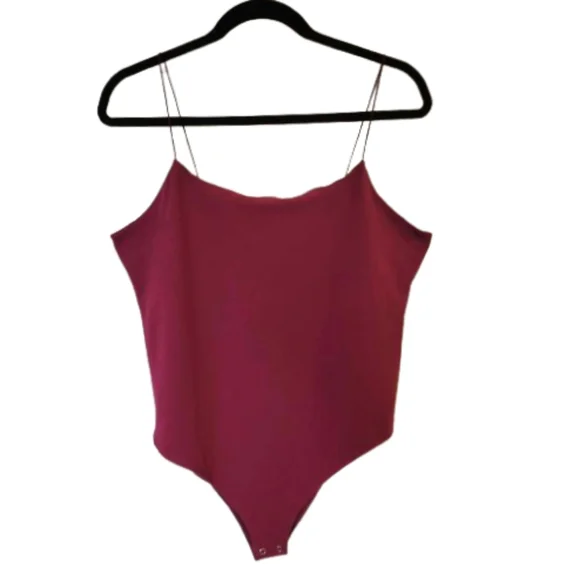 🆕️ ☆ Burgundy Bodysuit - Picture 3 of 12